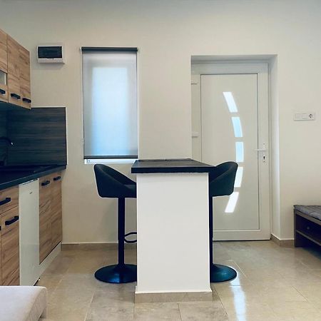 בלטונללה Judith Apartman Iii. מראה חיצוני תמונה